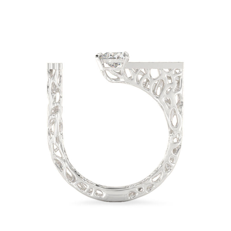 White Gold Ring With Heart Stone3